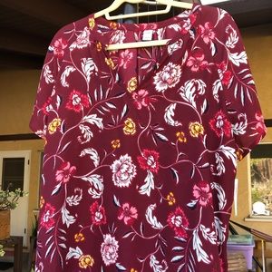 Short Sleeve Old Navy blouse, new with tags!